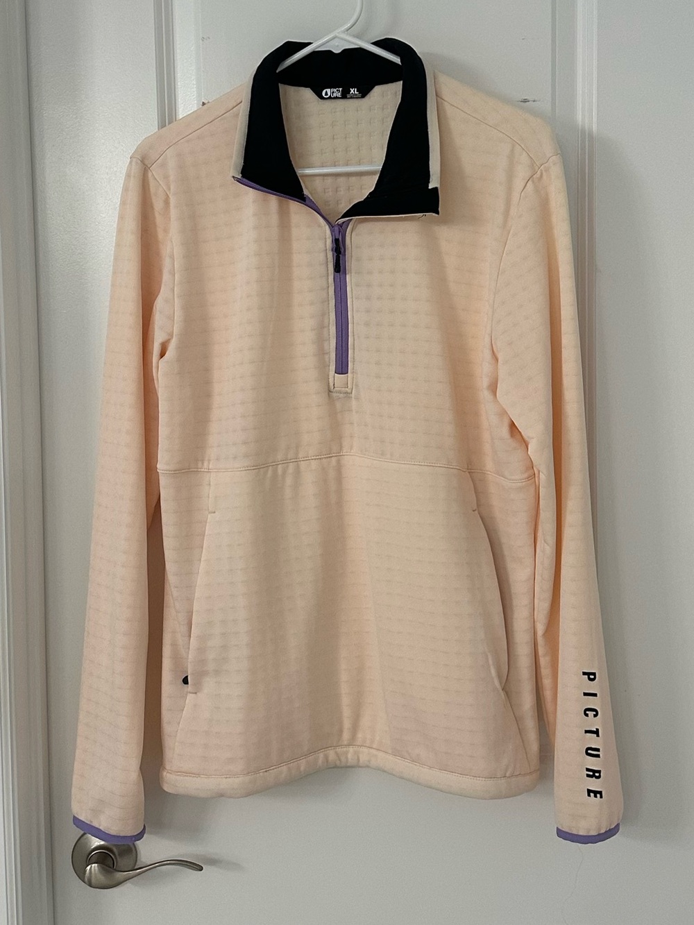 Picture Quarterly Zip